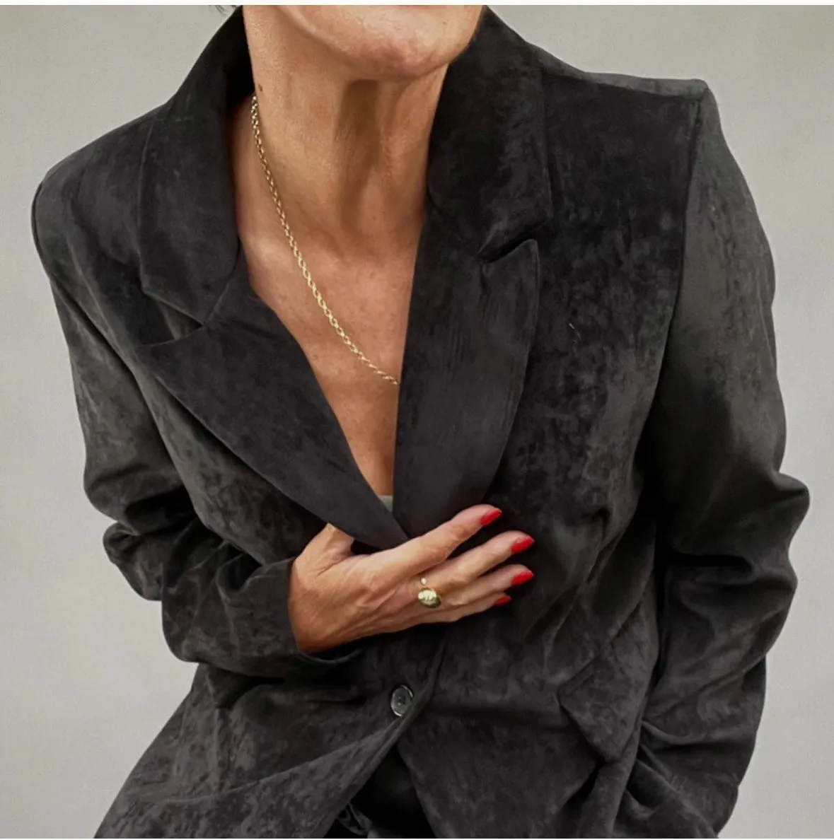 Black Lyon velvet blazer *NEW*