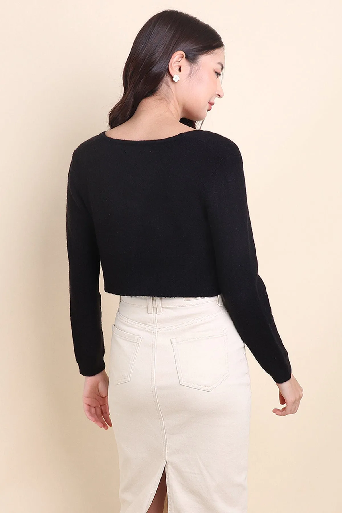 FREEDOM KNIT CROPPED CARDIGAN IN BLACK