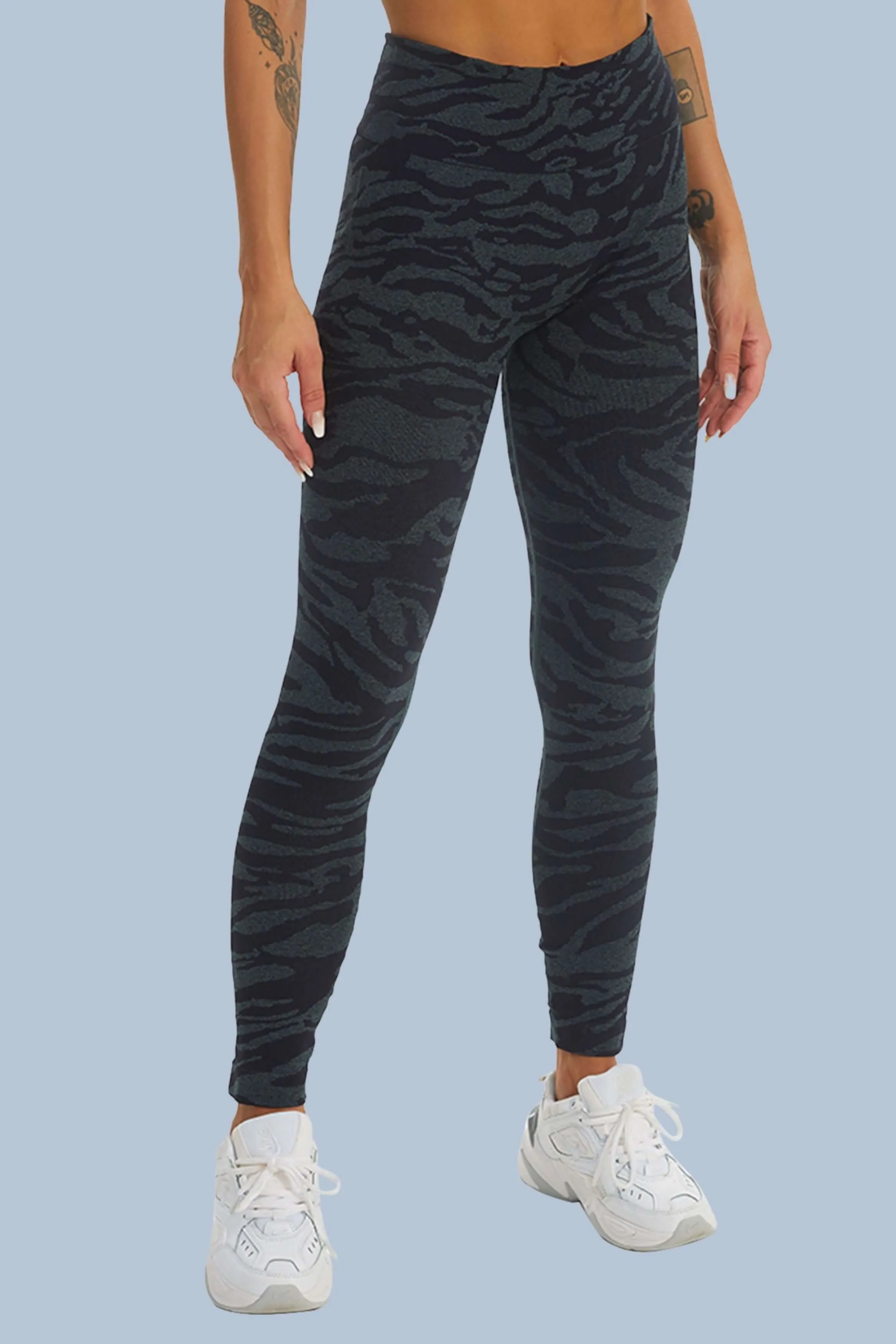 Seamless Camo nine-point leggings