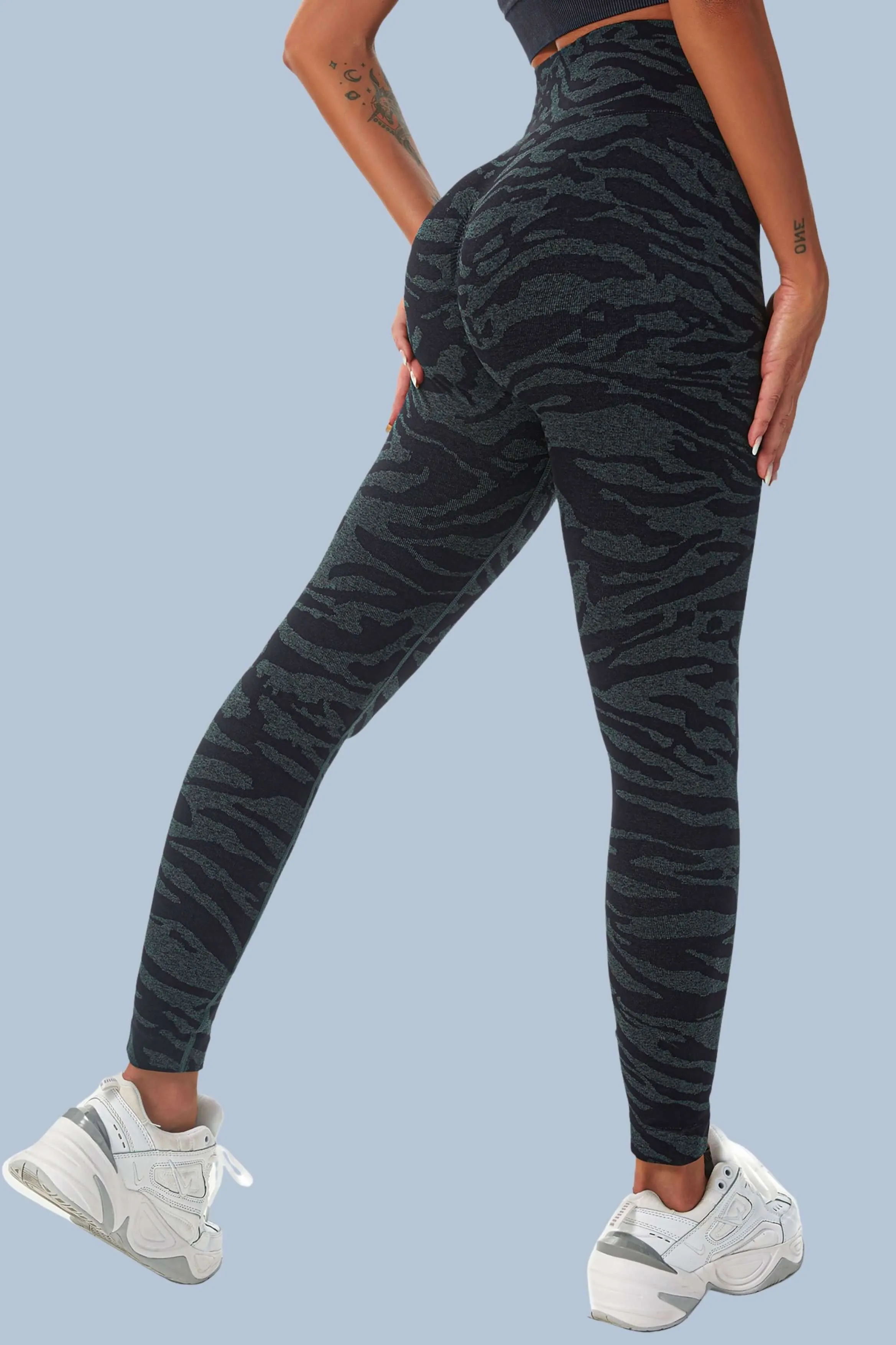 Seamless Camo nine-point leggings