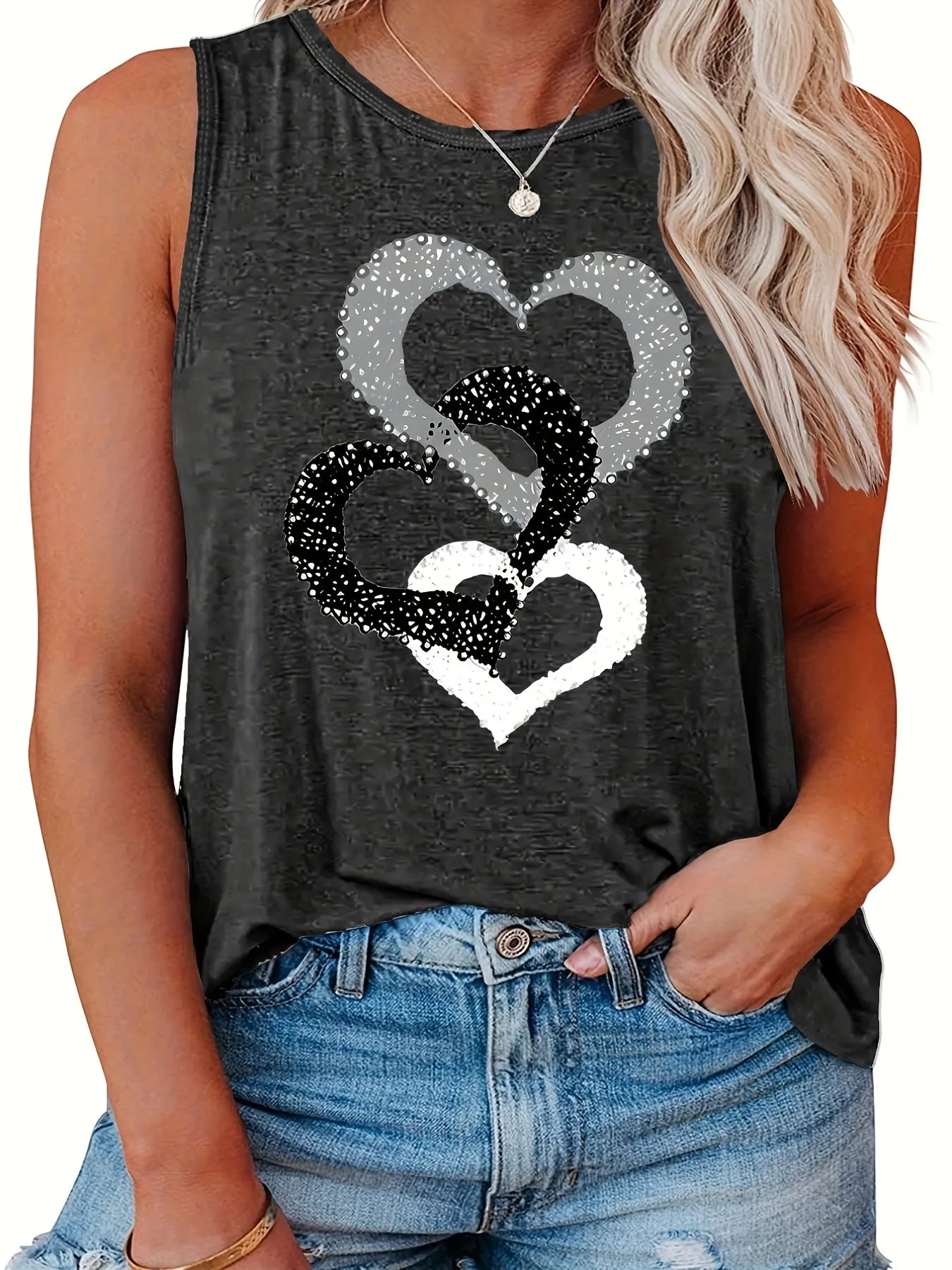 Stylish Heart Print Plus Size Tank Top for Women